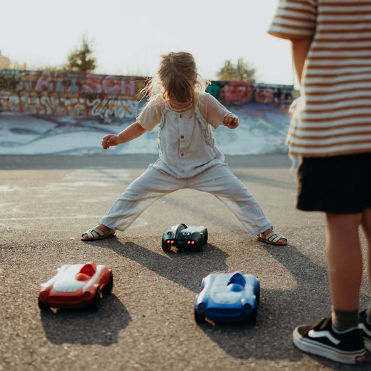 Kidywolf – Kidycar Ferngesteuertes Auto 15 km/h mit Licht, blau