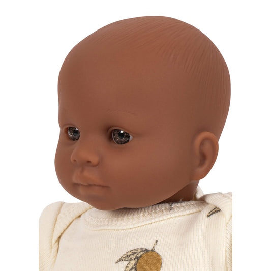 Konges Slojd Puppe „My First Doll Lemon “ – Babypuppe ab 12 Monaten