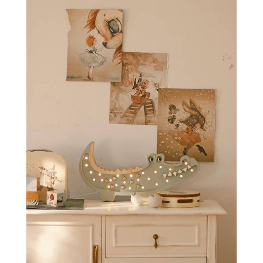 Little Lights - Kinderlampe "Crocodile Lamp - Pastel Khaki"