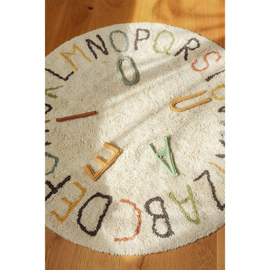 Lorena Canals - Waschbarer Kinderteppich "ABC Color" aus Baumwolle