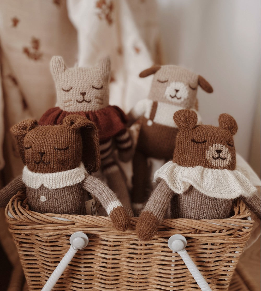 Main Sauvage - Kuscheltier "Bunny Jumpsuit Oat"