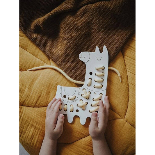 Milin - Fädelspiel Lily the Lama