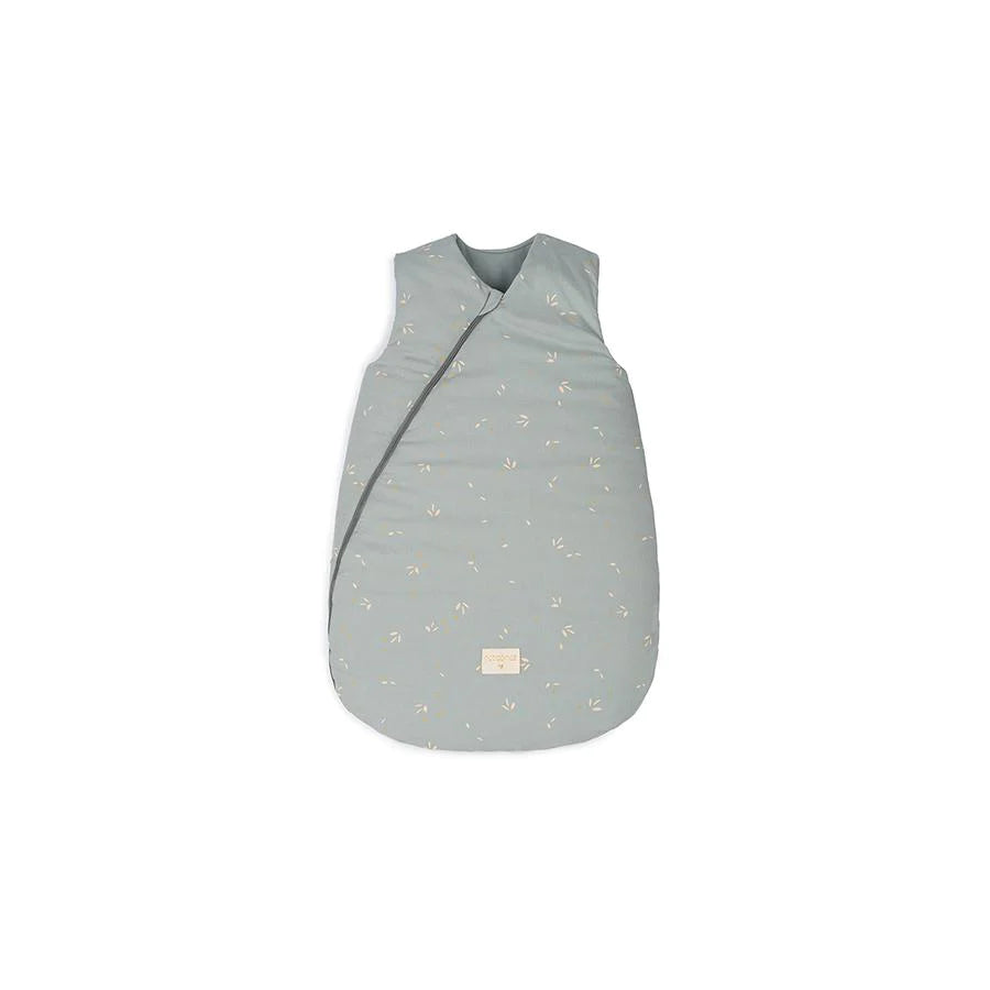 Nobodinoz – Babyschlafsack „Willow Soft Blue“ aus 100% Bio-Baumwolle – KARAMELLO