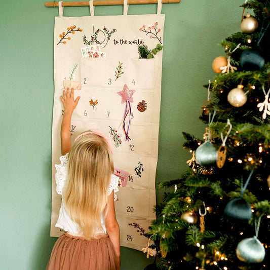 Papierdrachen - Wiederverwendbarer Wand-Adventskalender - Joy