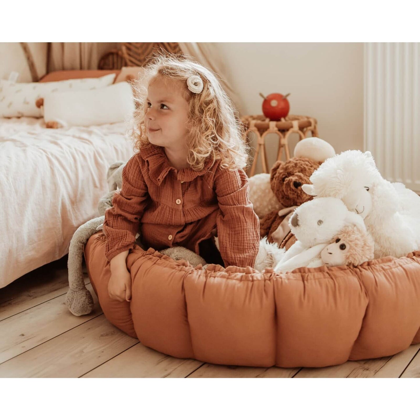 Play & Go – Bio Babynest & Spielmatte "Bloom" Braun