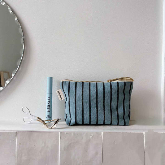 Rose in April – 2-in-1 Geldbörse & Kosmetiktasche "Tennis Sky Blue"