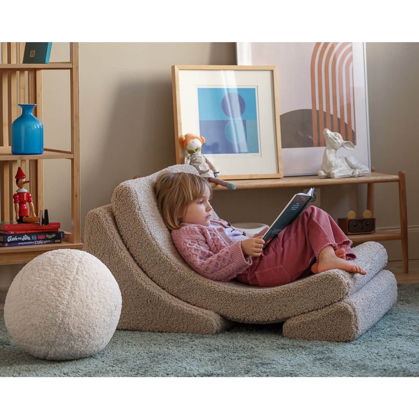 Wigiwama – Kinder Sessel "Moonchair" Teddy Beige