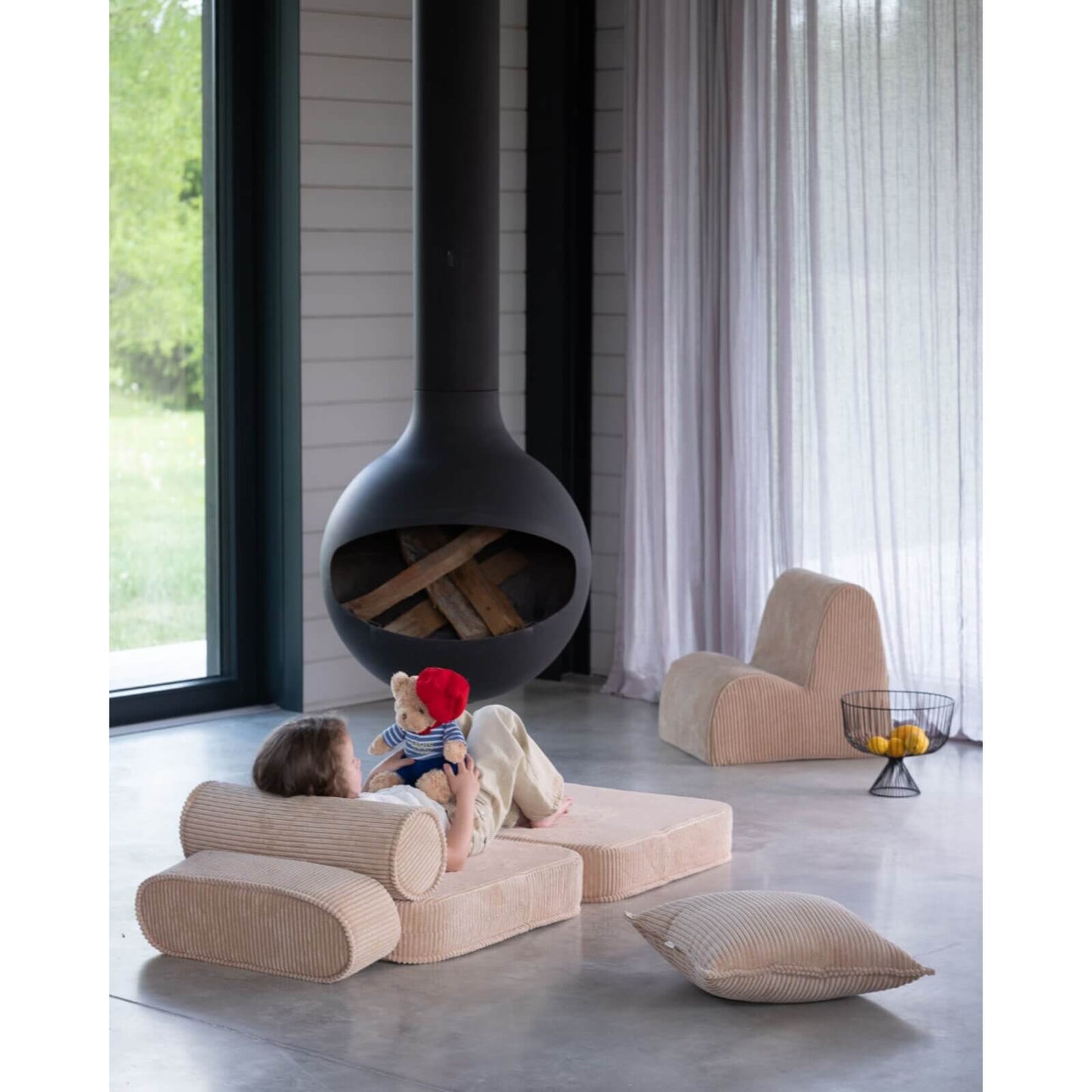 Wigiwama – Klappsessel & Spielmatratze Cord Beige