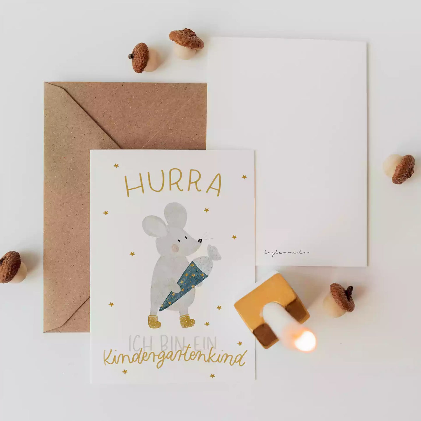 POSTKARTE HURRA ICH BIN EIN KINDERGARTENKIND!