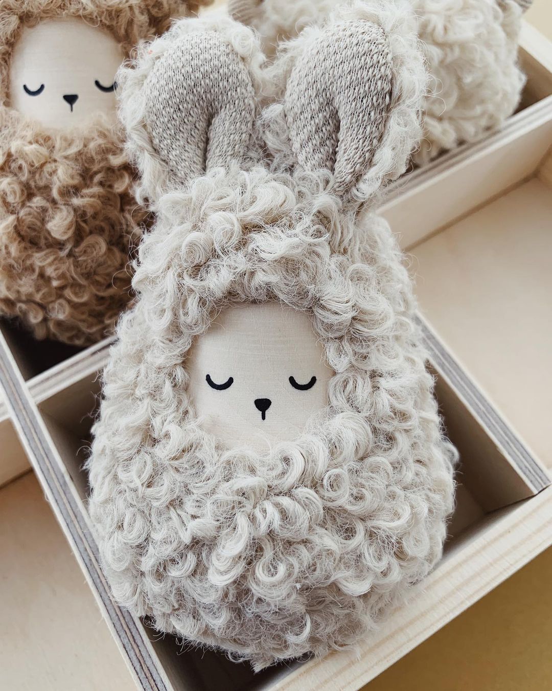 MUSIKSPIELZEUG WOOLY BUNNY, 19 cm