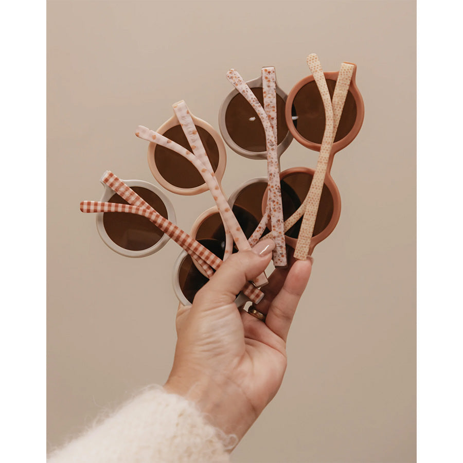 Mrs Ertha - Sonnenbrille "Sunnies - Cute Strawberries"