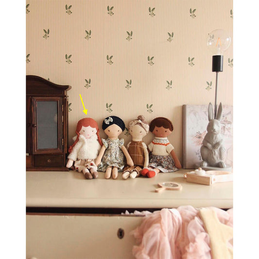 Avery Row - Puppe Connie