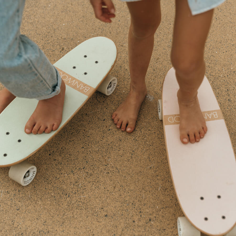 Banwood – Kinder Skateboard aus Ahornholz "Pink"