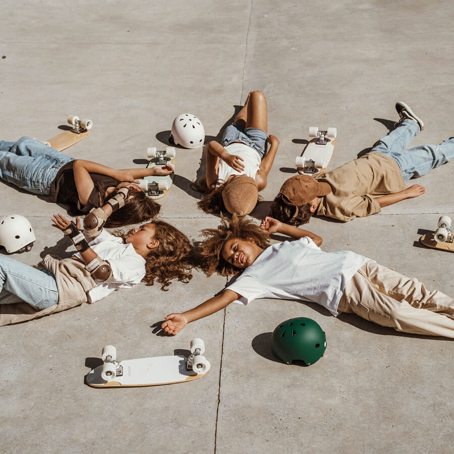 Banwood – Kinder Skateboard aus Ahornholz "Mint"