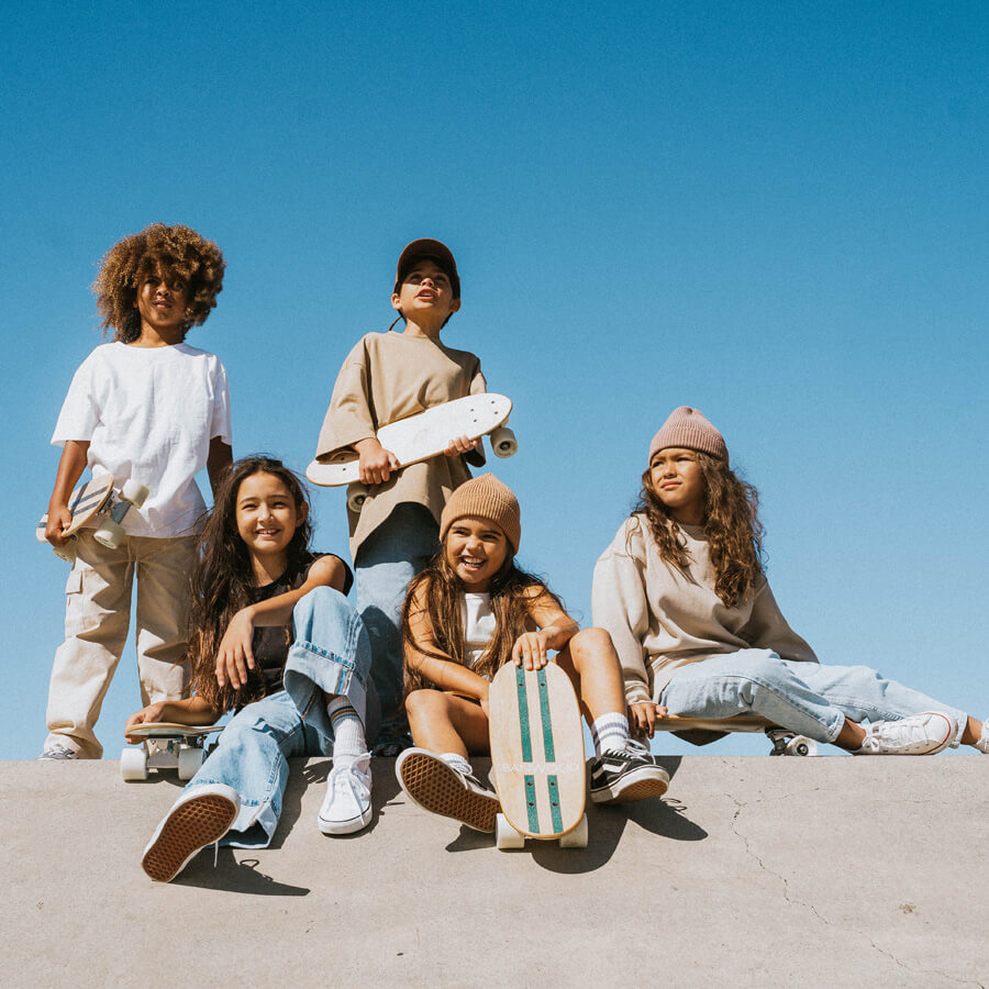 Banwood – Kinder Skateboard aus Ahornholz "Green"