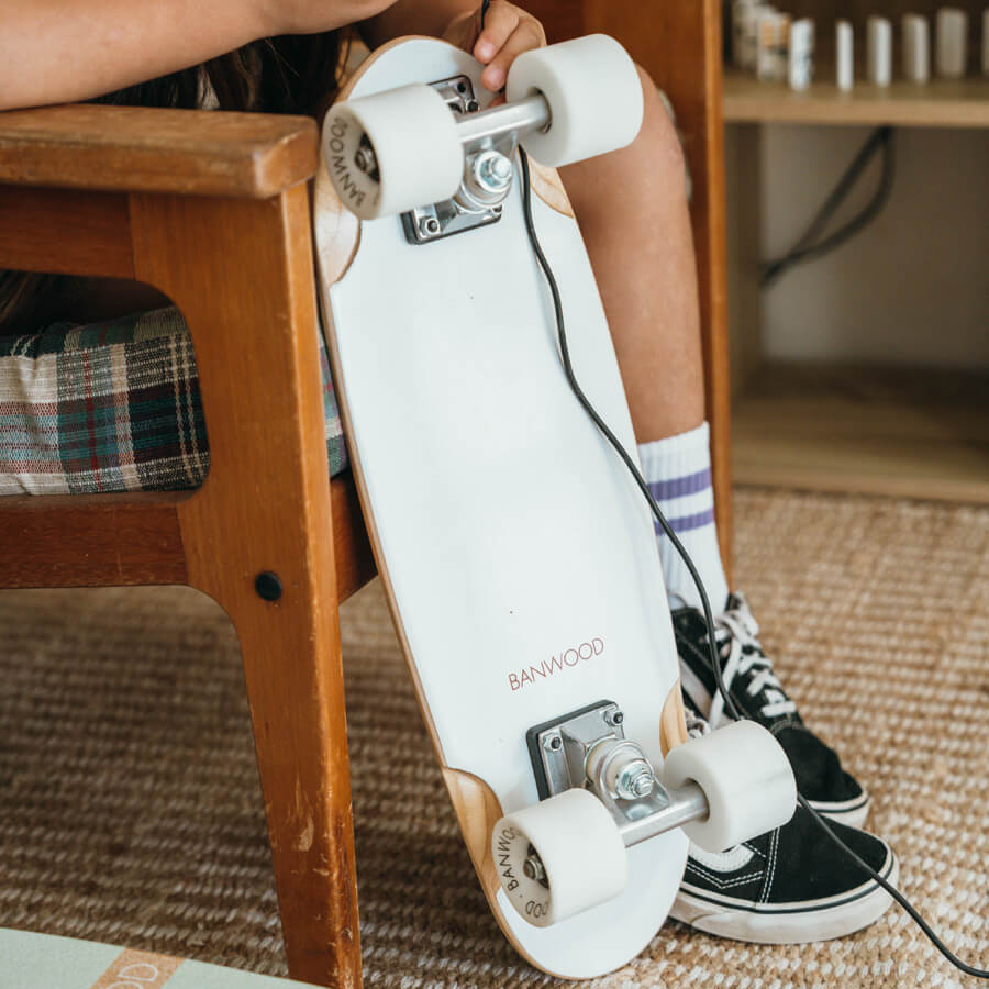 Banwood – Kinder Skateboard aus Ahornholz "White"