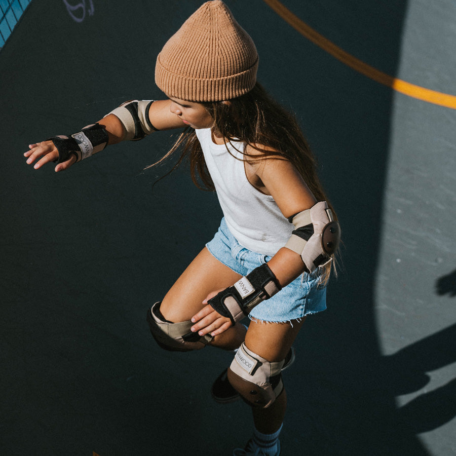 Banwood – Kinder Schutzausrüstung, 6-teilig für Skateboard & Roller