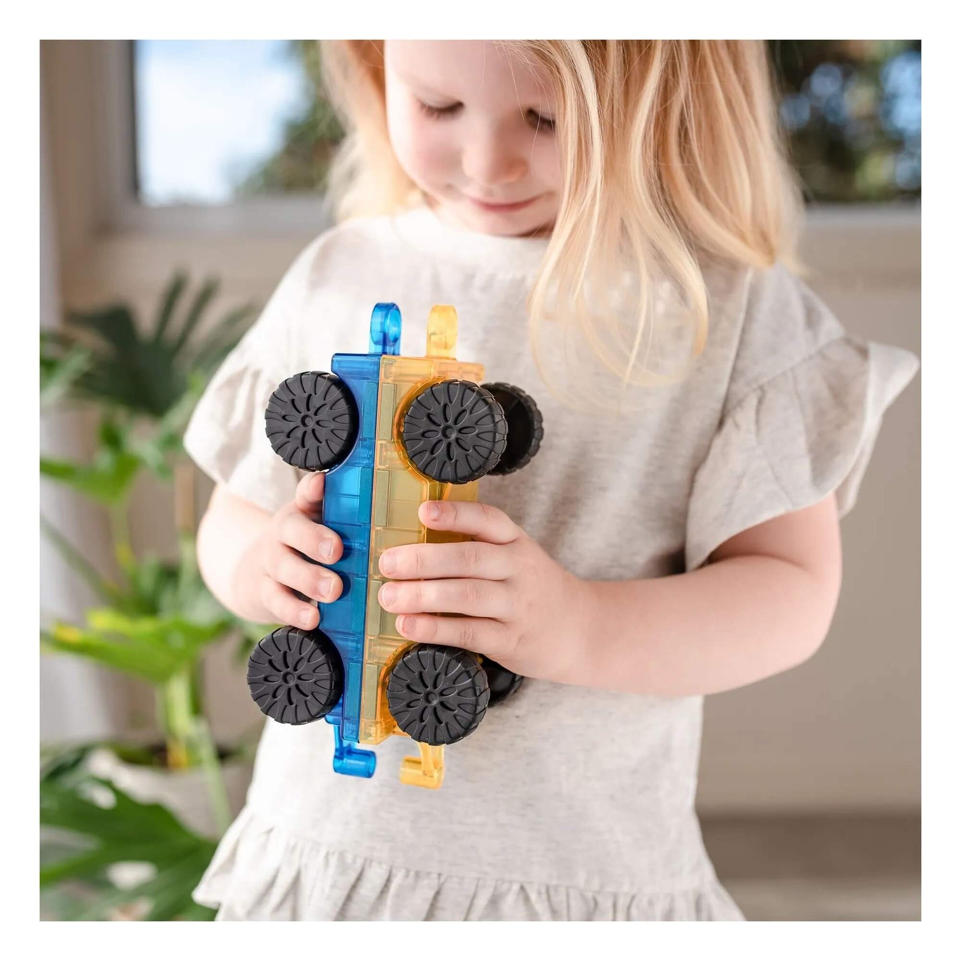 Connetix - Magnetbausteine Kugelbahn Rainbow Super Ball Run, 134 Teile