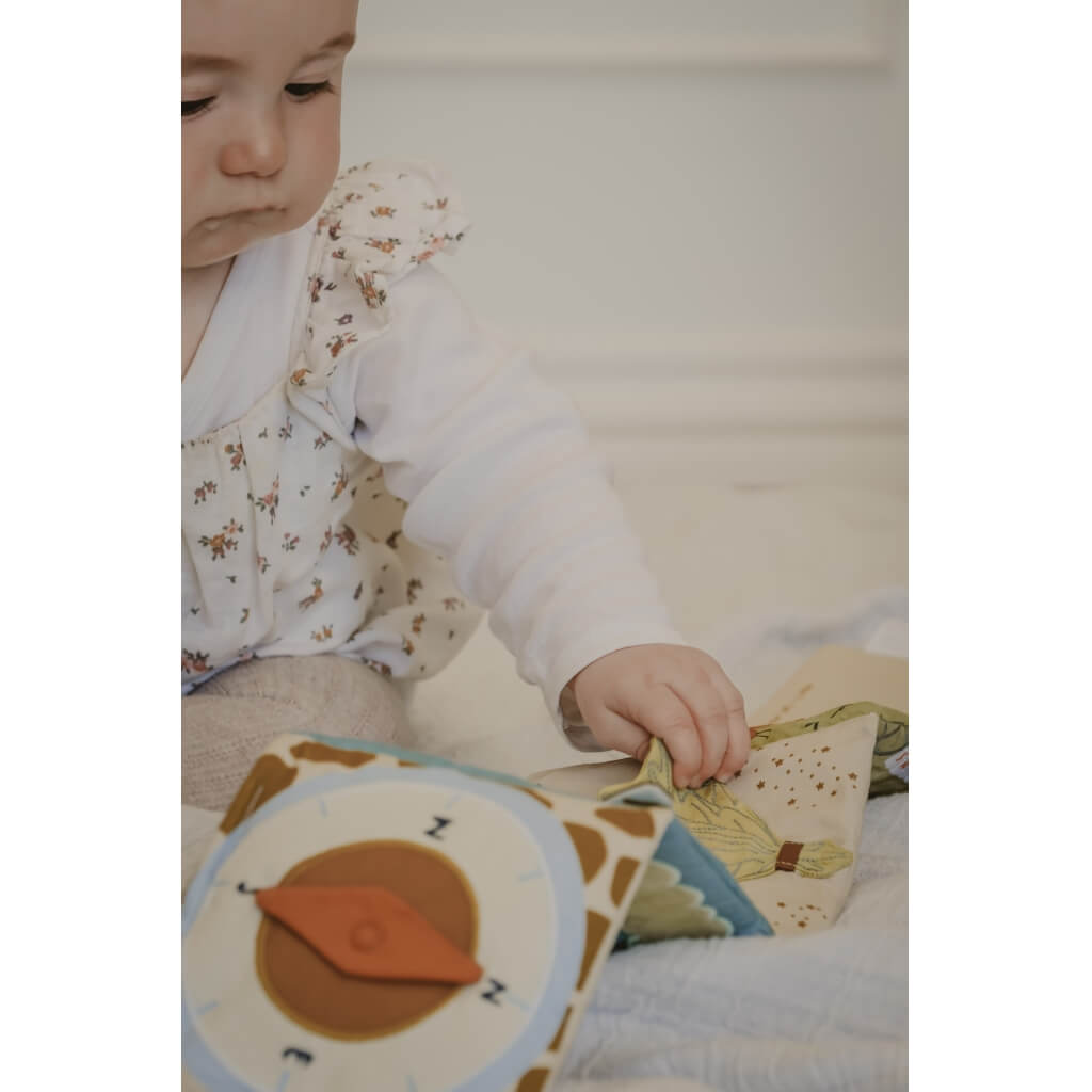 Fabelab - Stoffbuch "Safari" aus Bio-Baumwolle