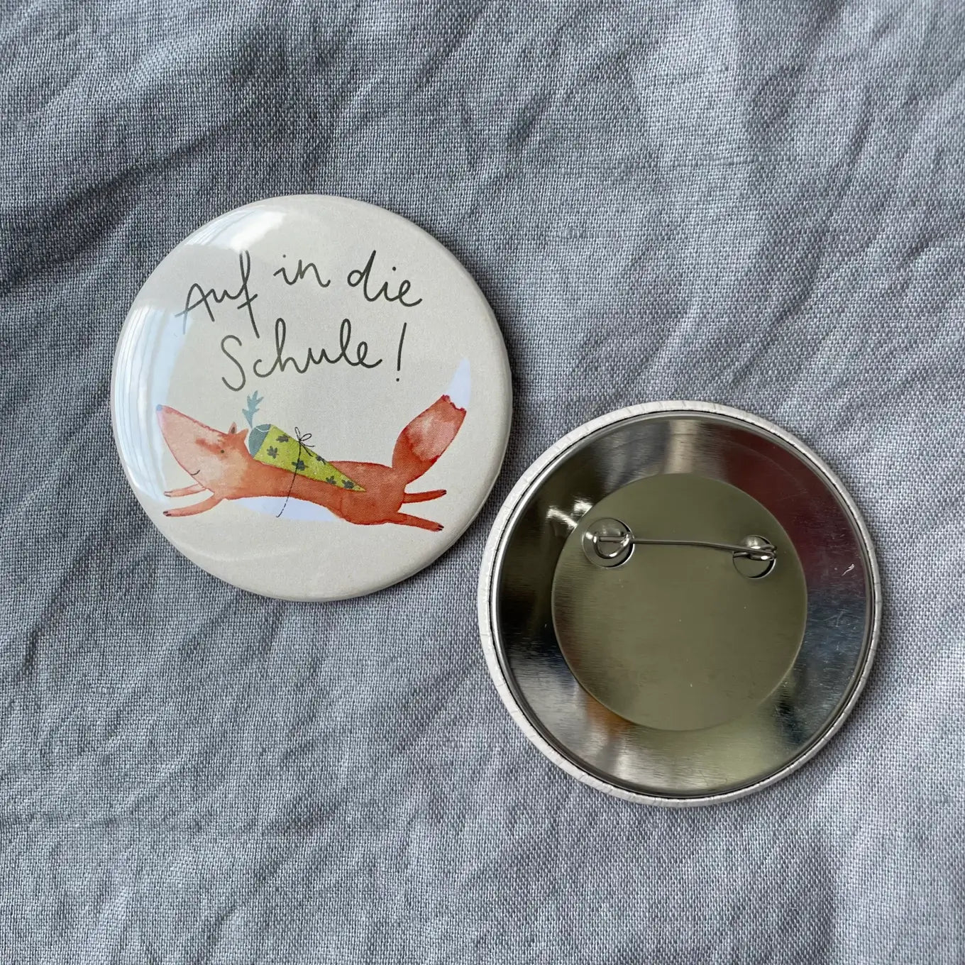 Hannahs Firlefanz – Button „Auf in die Schule - Fuchs“ zur Einschulung