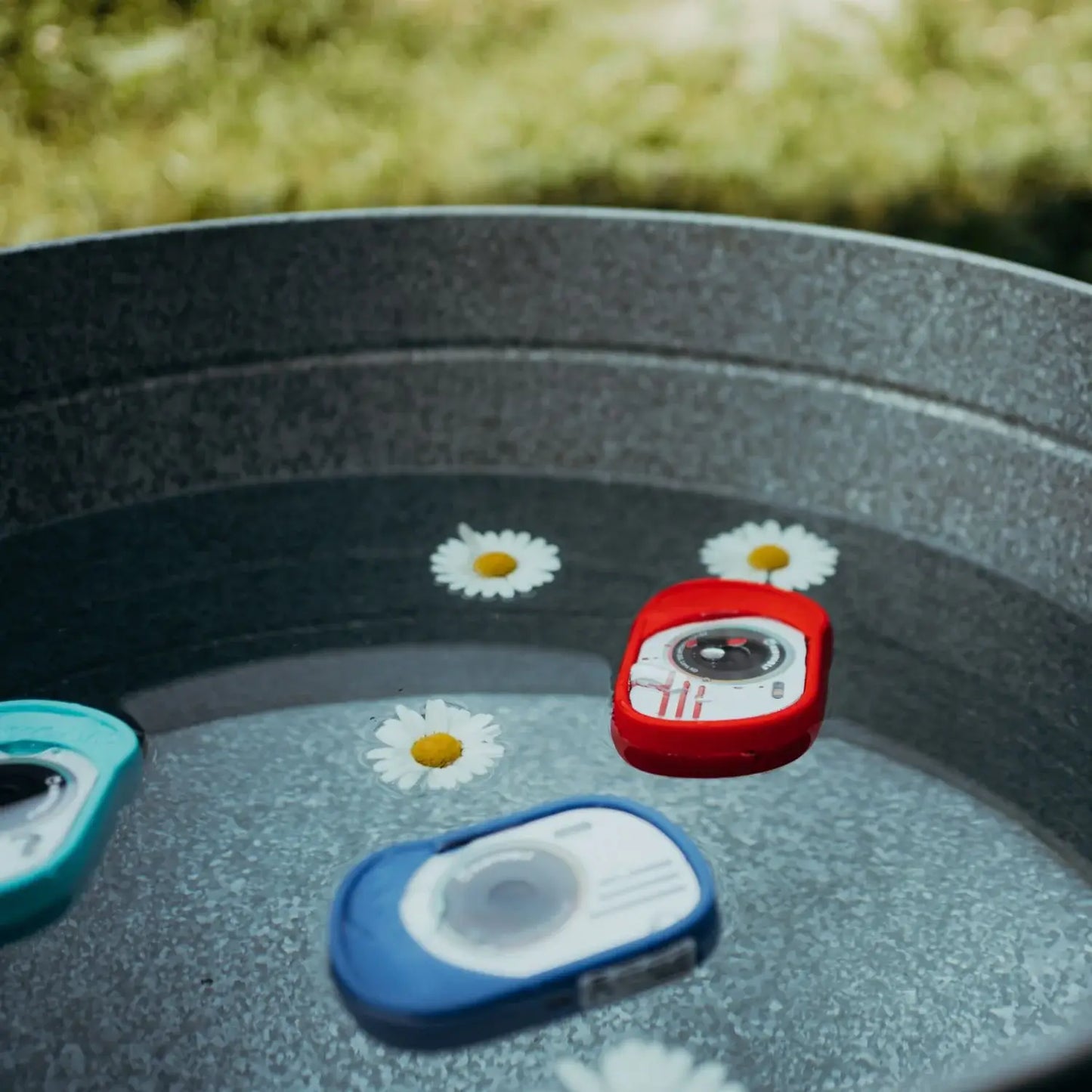 KIDYWOLF Kidycam – Wasserdichte Kinderkamera rot, 8 MP, Video 1080p