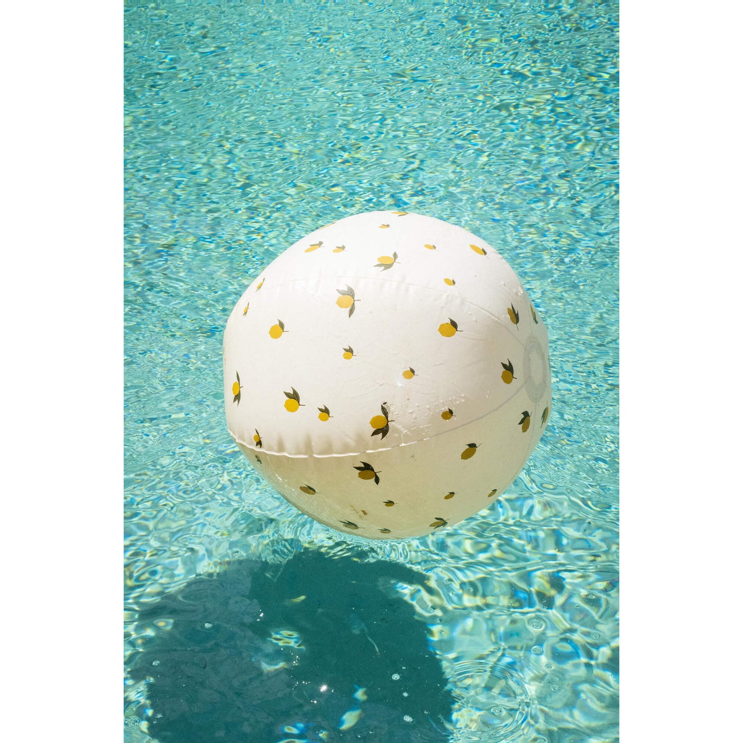 Konges Slojd – Wasserball „Lemon“ aufblasbar 40 cm