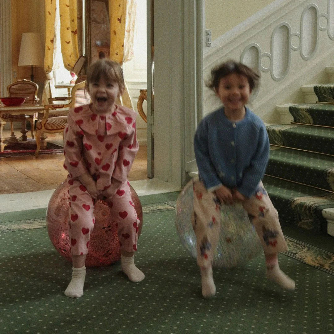 Konges Sløjd – Hüpfball „Glitter Lemon“ mit Griff & Pumpe, ab 3 Jahren