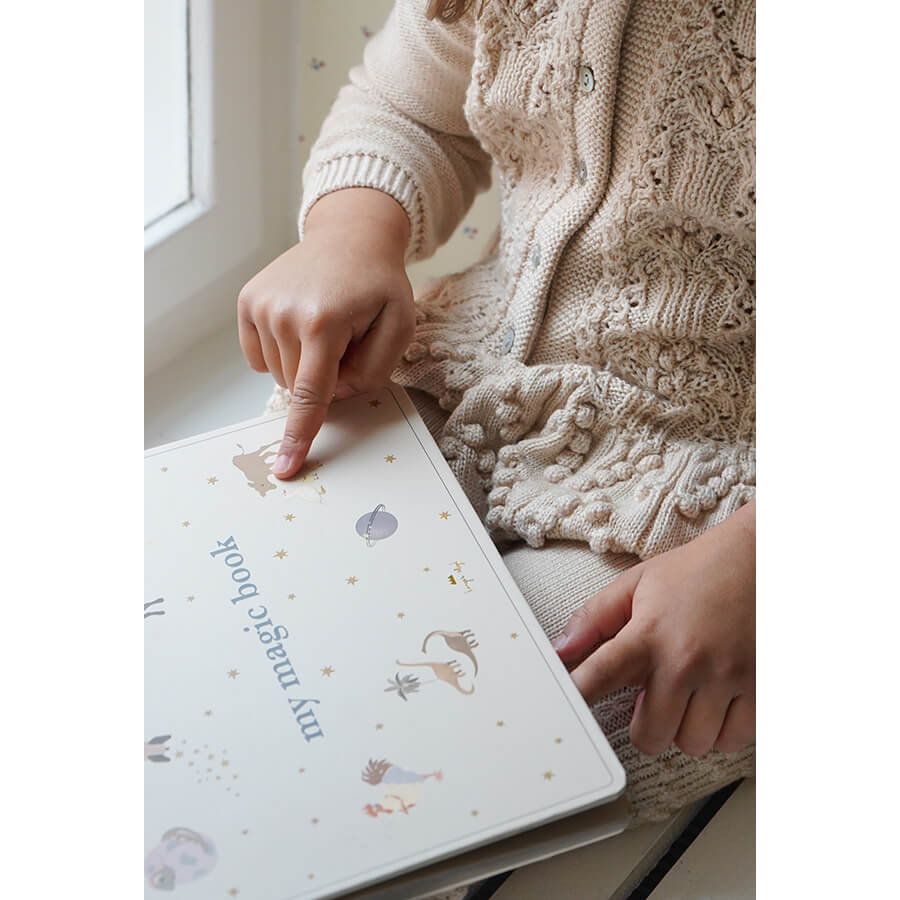 Konges Sløjd -  Magisches Malbuch Magic Water