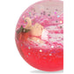 Konges Sløjd – Glitzer Wasserball "Cherry", Sensorik Ball ab 12 Monate