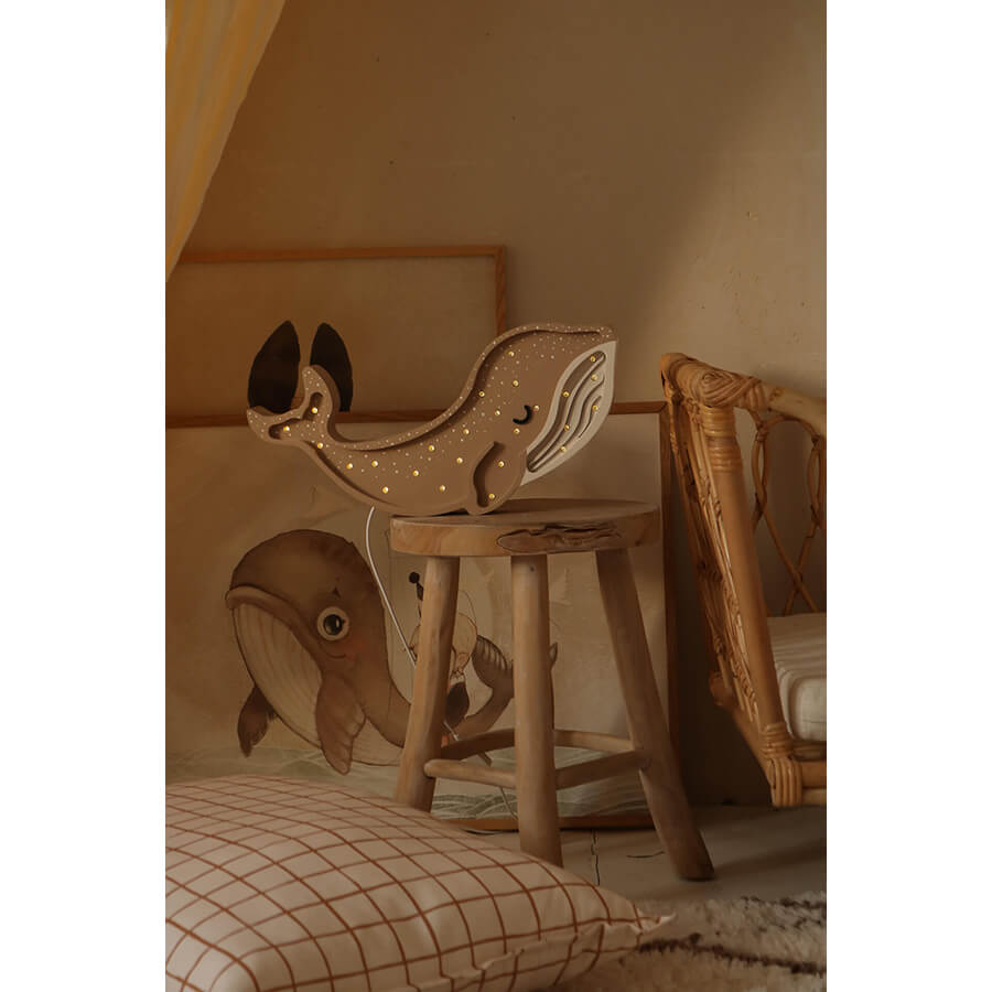 Little Lights - Kinderlampe "Whale Lamp - Cinnamon Brown"