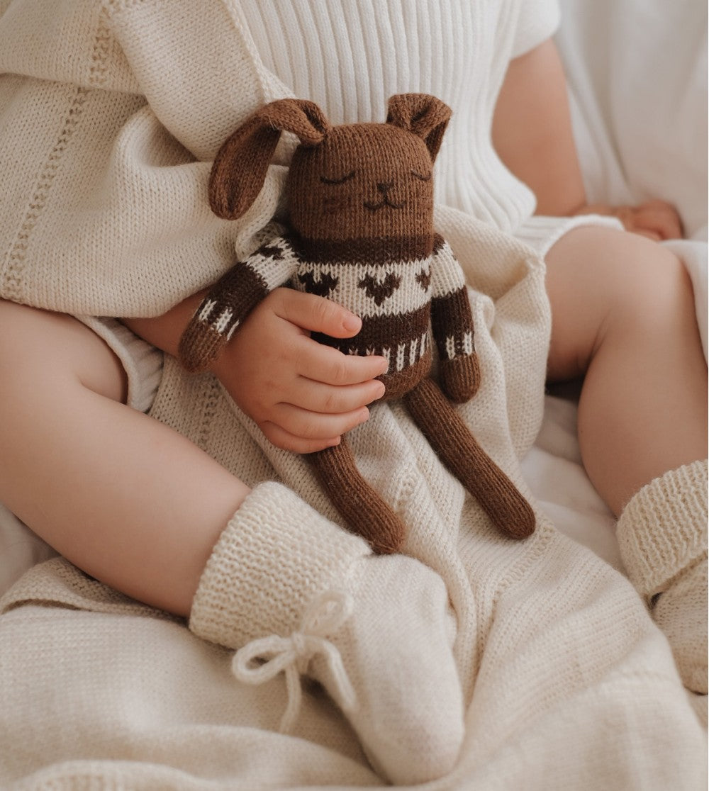 Main Sauvage - Kuscheltier "Bunny - Jaquard Sweater"