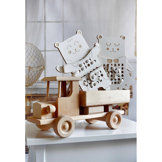 Milin - Fädelspiel Mrs. Teddybär