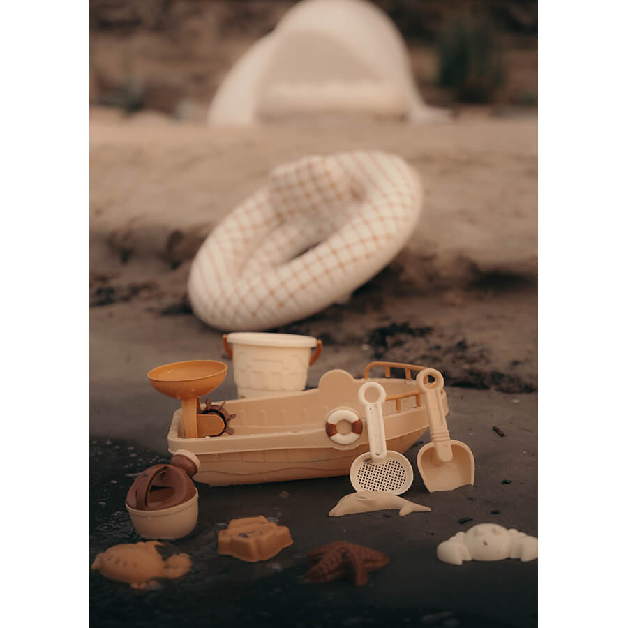 STRANDSPIELZEUG-SET ALL ABOARD, 14-tlg.