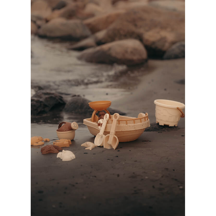 STRANDSPIELZEUG-SET ALL ABOARD, 14-tlg.