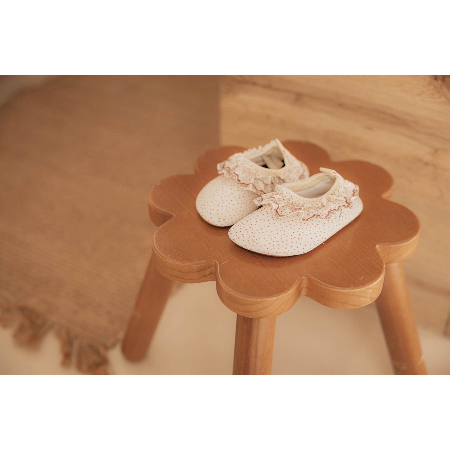 Mrs Ertha – Kinder Badeschuhe "Unique Dots", rutschfest