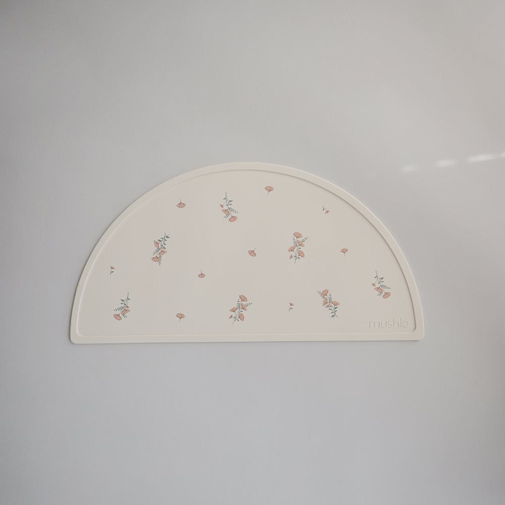 Mushie - Platzmatte "Pink Flowers" aus 100% Silikon