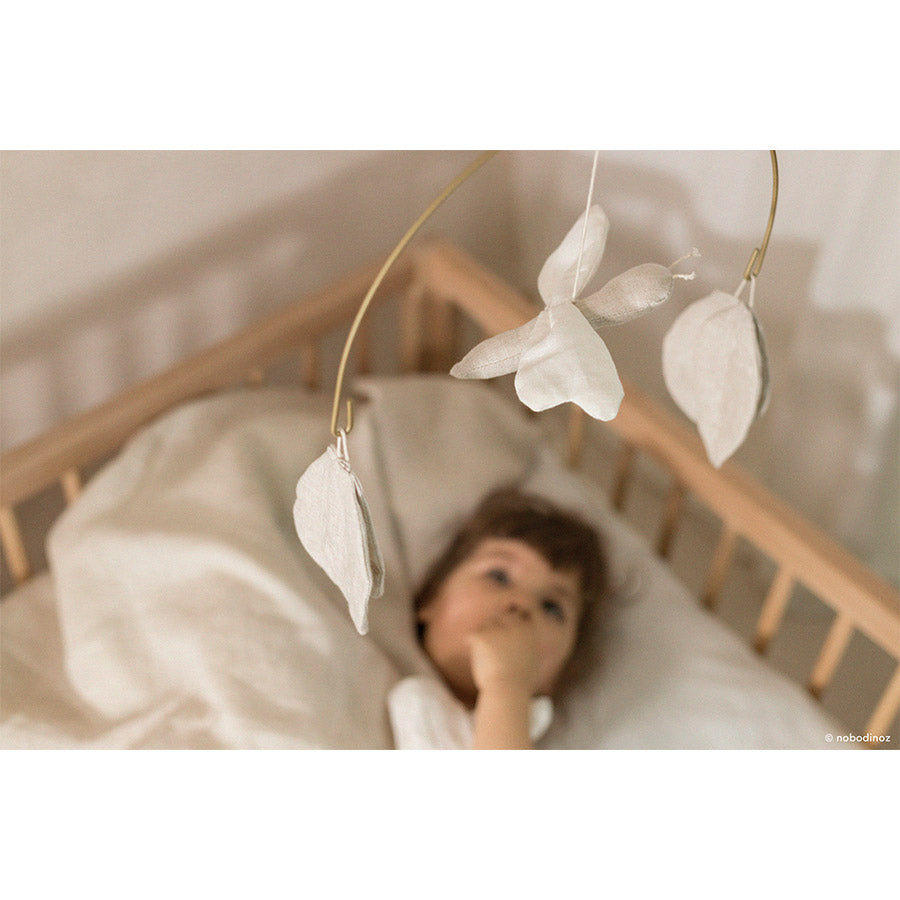 Nobodinoz – Mobile aus französischem Leinen, handgefertigt in Spanien