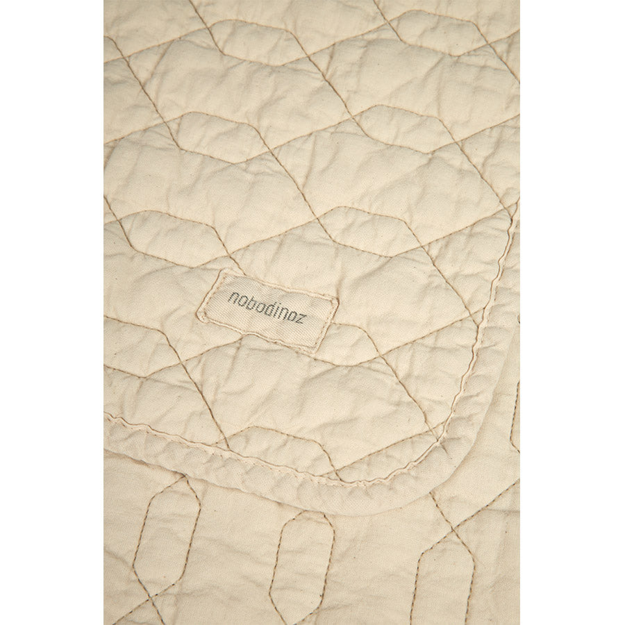 Nobodinoz – Steppdecke „Wabi Sabi Ginger“ aus 100% Bio-Baumwolle