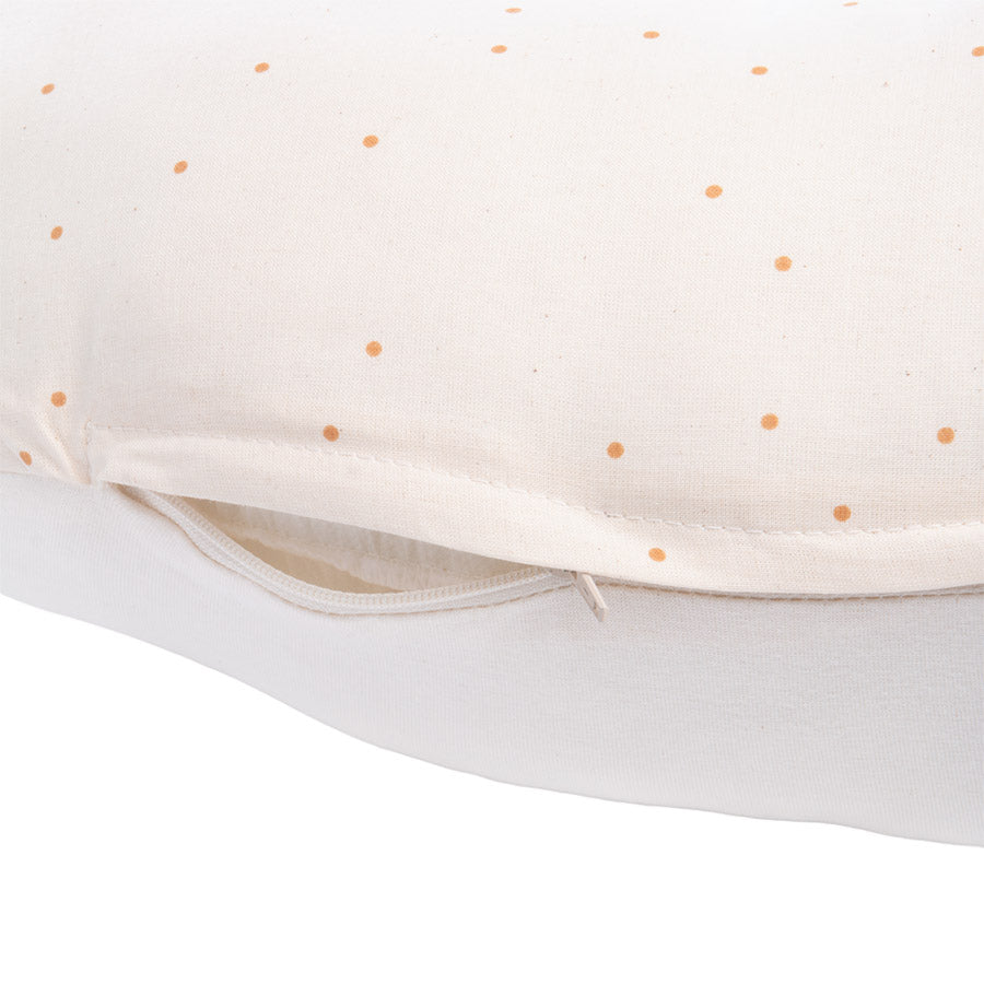 Nobodinoz – Stillkissen "Luna Sweet Dots Natural" aus 100% Bio-Baumwolle