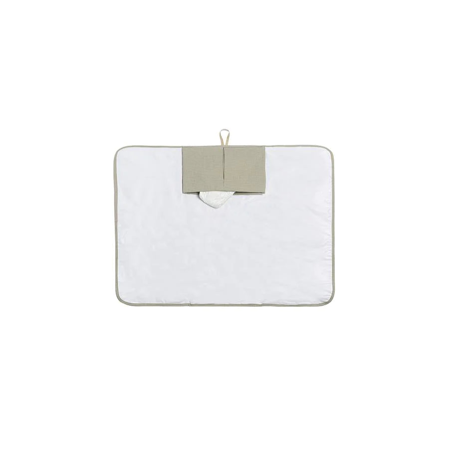 Nobodinoz – Wickelunterlage „Mozart Laurel Green“ aus Bio-Baumwolle