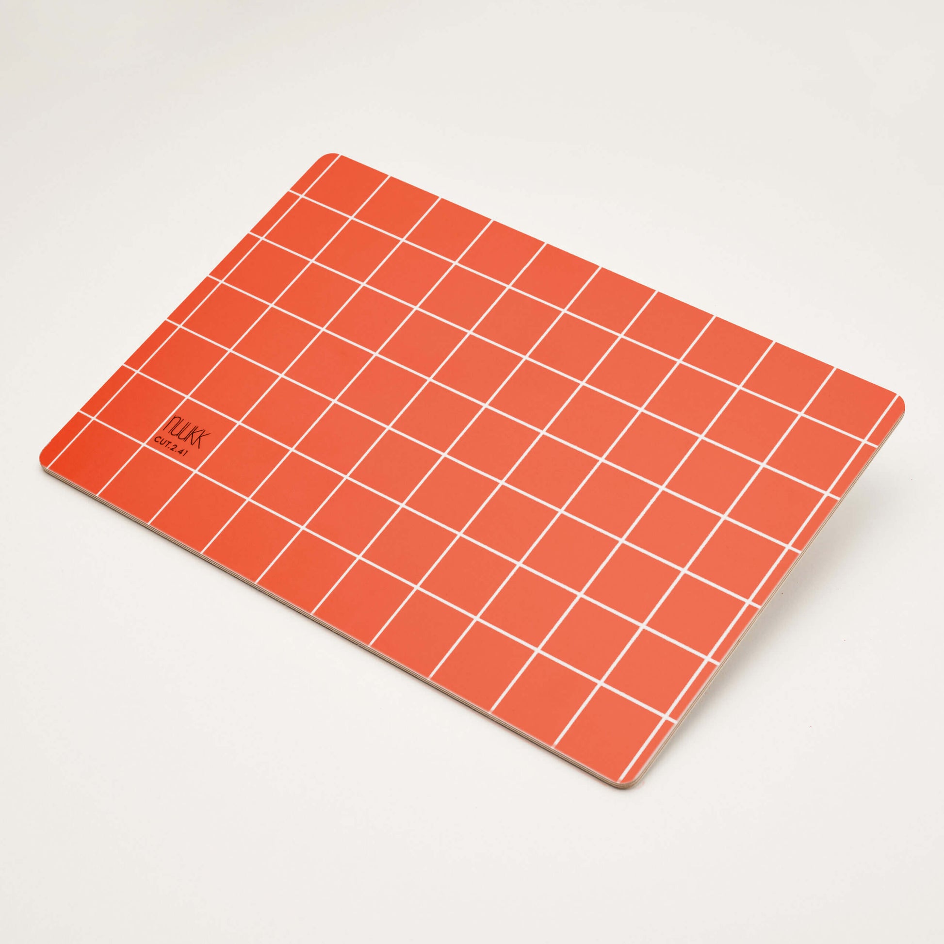 Nuukk - Kleines Schneidebrett "Gestiefelte Maus"