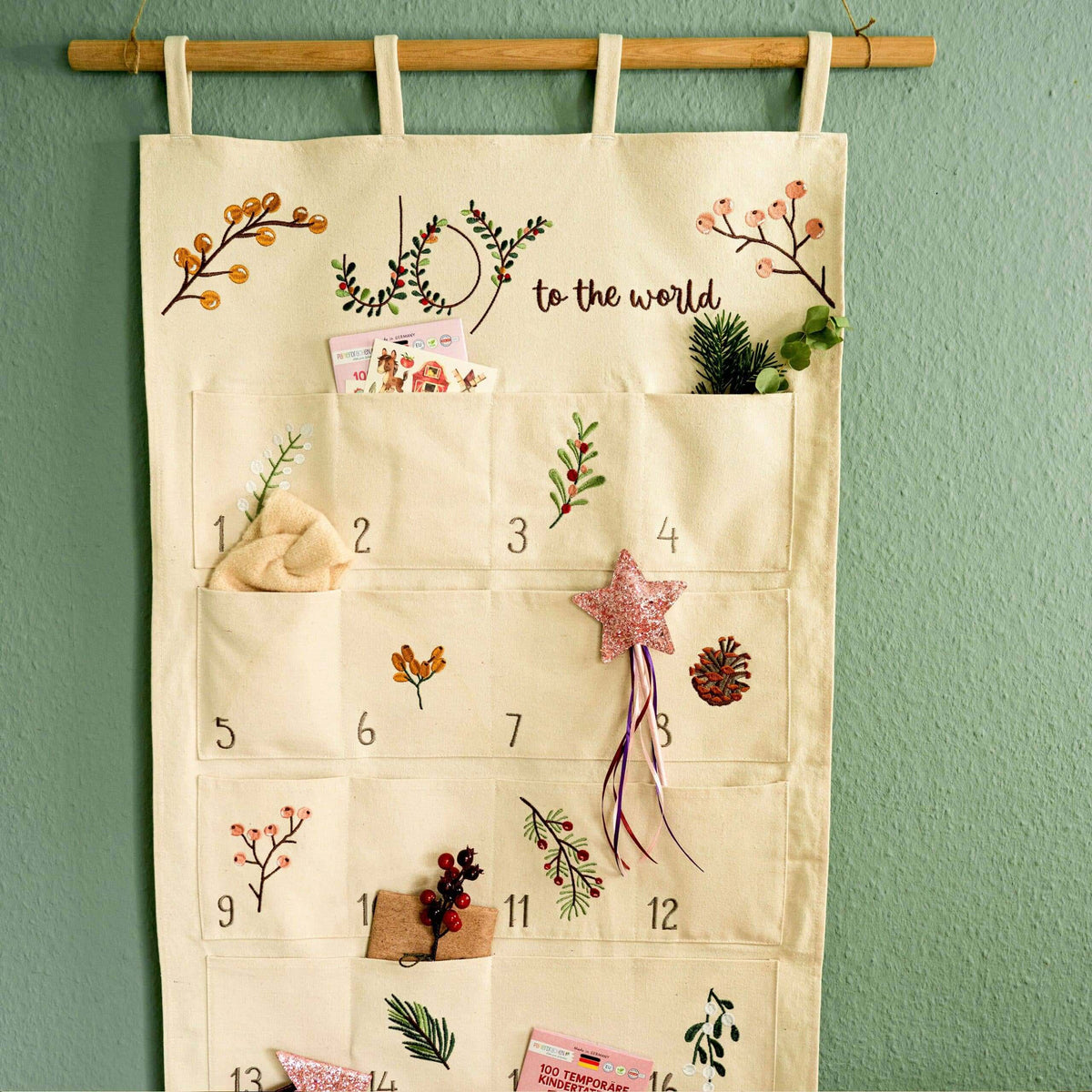 Papierdrachen - Wiederverwendbarer Wand-Adventskalender - Joy