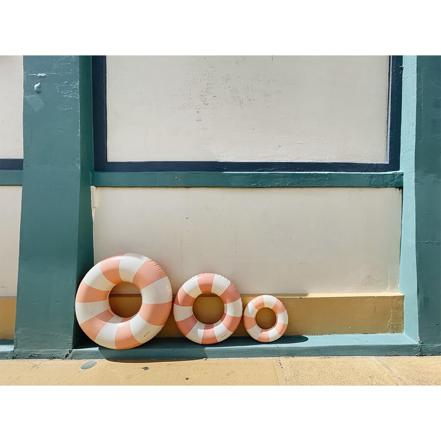 Petites Pommes - (90 cm) Schwimmring "Sally - Peach Daisy"
