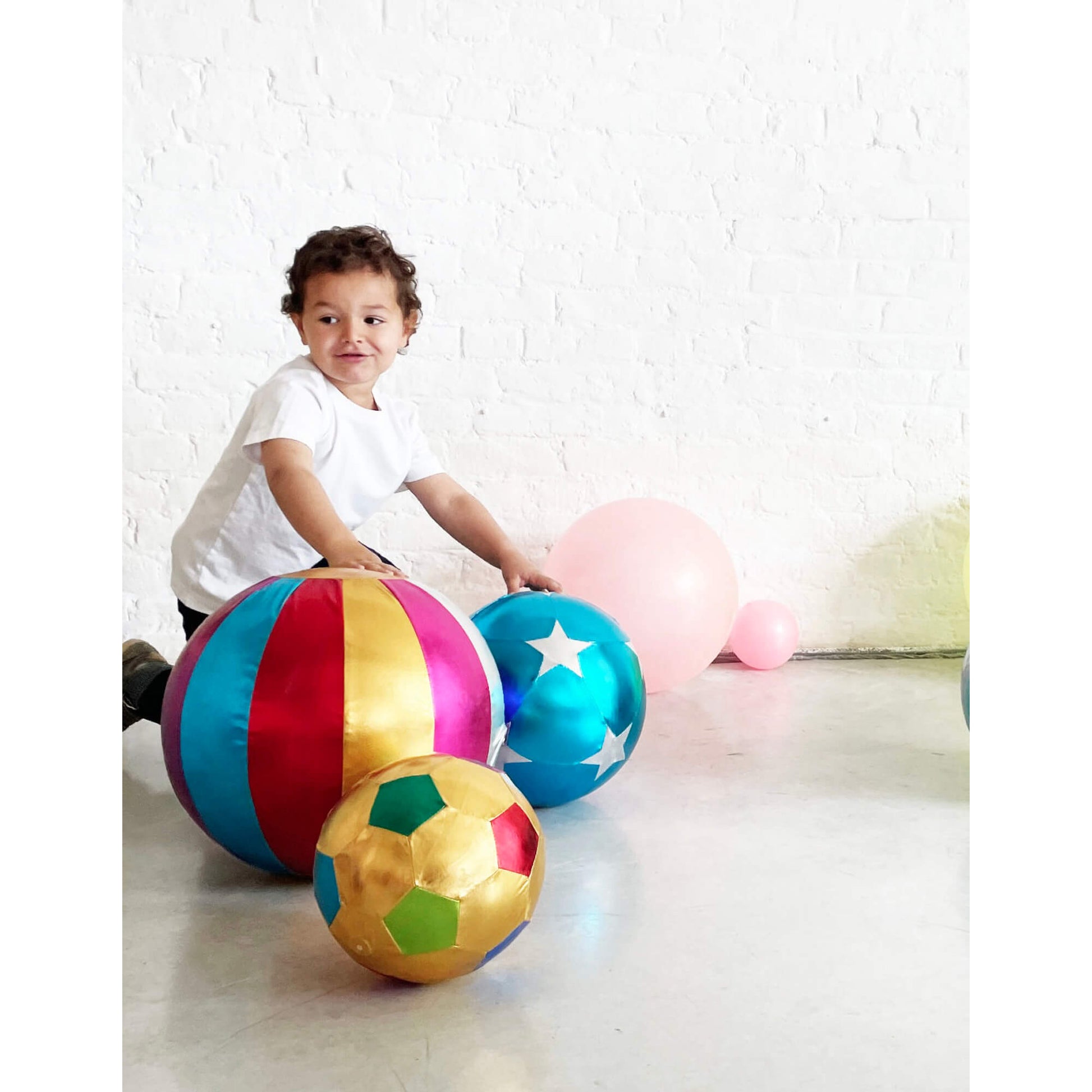 Ratatam! – Stoffball „Circus“ 40 cm - großer Spielball, handgefertigt