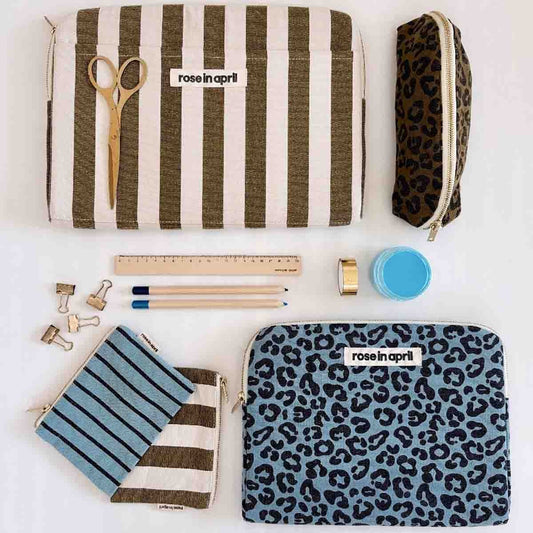 Rose in April – Federmäppchen "Gaston Graou Olive" aus 100% Baumwolle