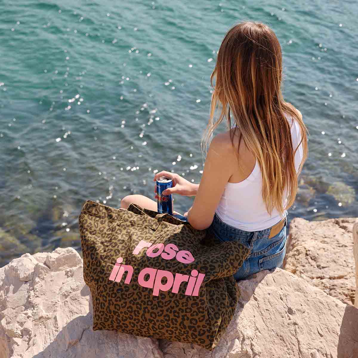 Rose in April - Tasche / Strandtasche / Shopper "Graou Olive" mit Logo