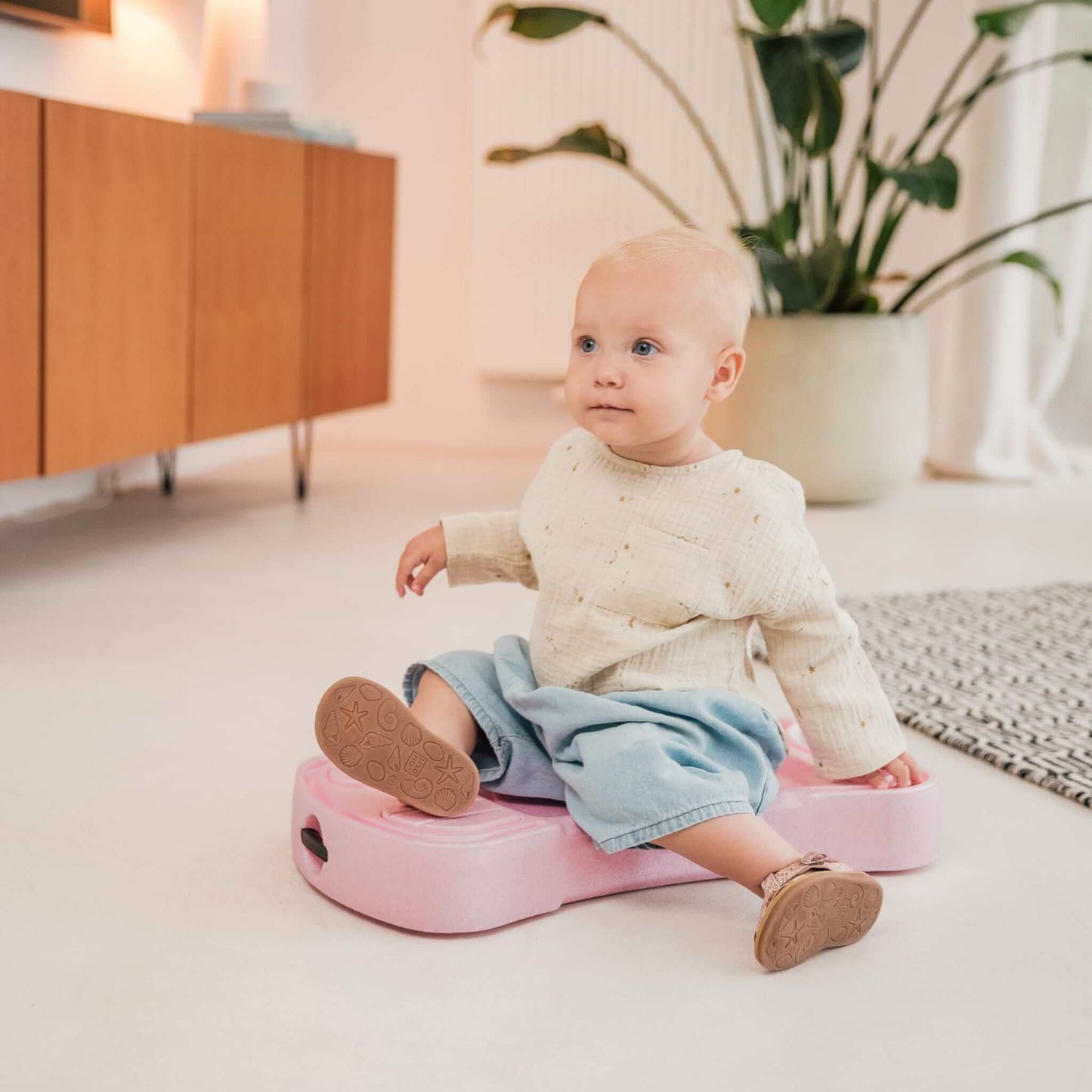 Scoot & Ride - 3-in-1 Babyroller "My First Rose"