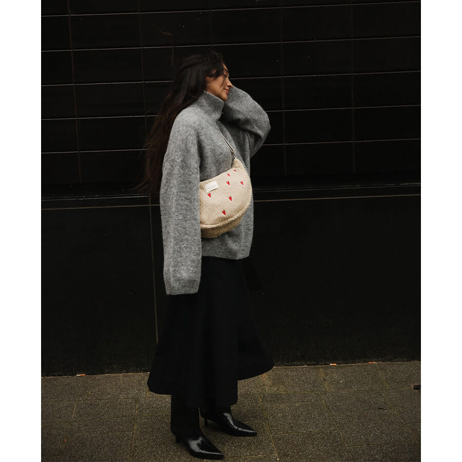 Studio Noos - Tasche "Adult Fanny Pack Teddy Ecru Hearts", Bauchtasche