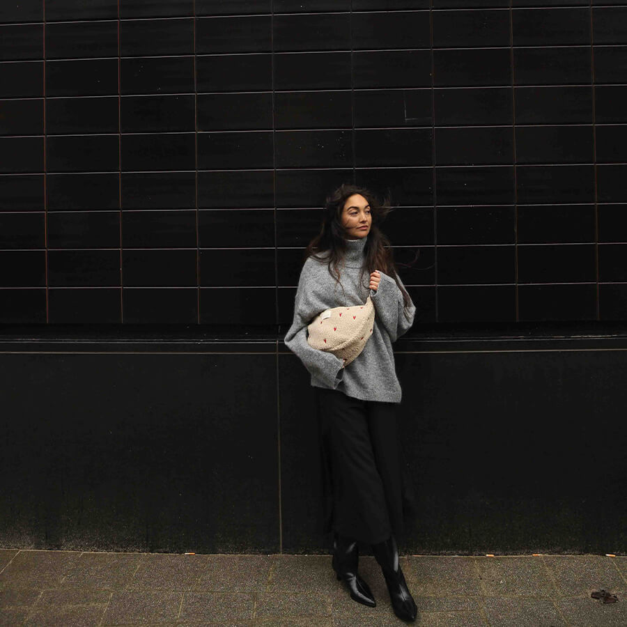 Studio Noos - Tasche "Adult Fanny Pack Teddy Ecru Hearts", Bauchtasche