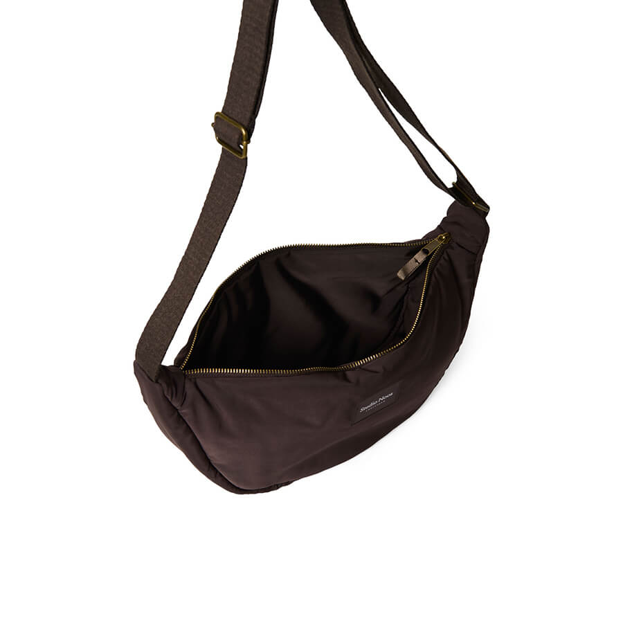 Studio Noos - Tasche "Adult Fanny Pack – Puffy Brown", Bauchtasche